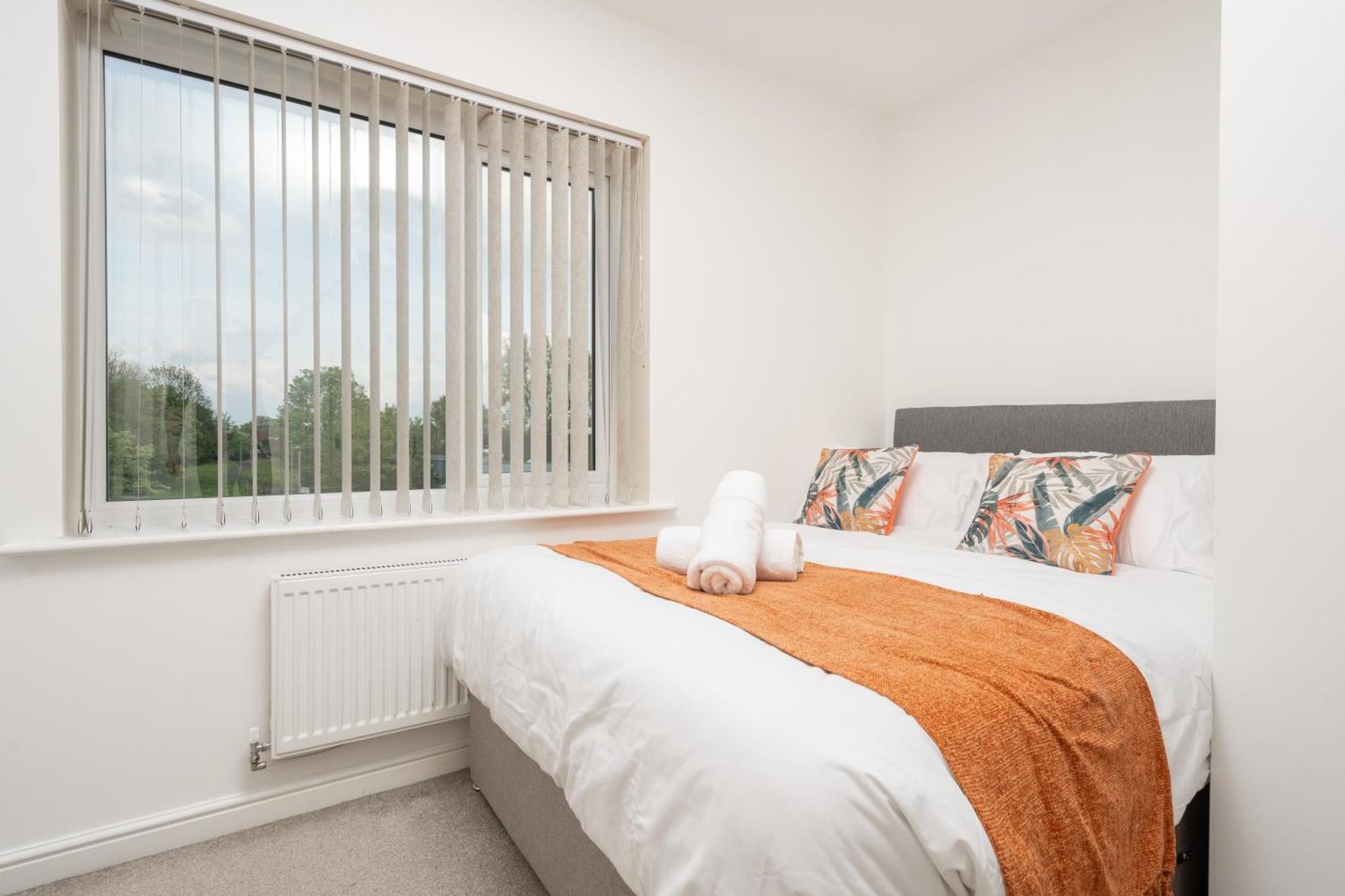 Exquisite Mcr Centr Gem - Foosball - Sleeps11 Holiday home Manchester